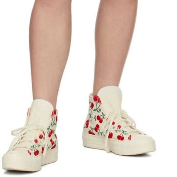 CONVERSE Off-White Chuck Taylor Lift Platform Cherries High Top Sneakers 8.5 - Picture 5 of 5